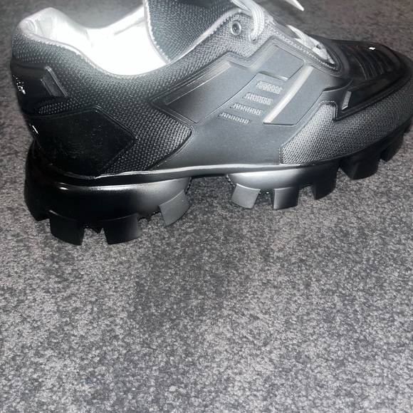 BRAND NEW PRADA CLOUD BUST SILVER AND BLACK - Picture 11 of 14